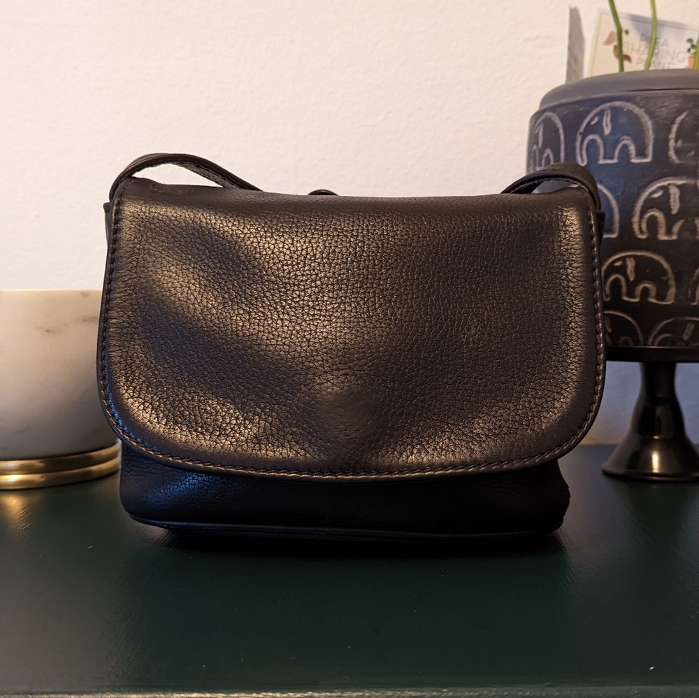 Coach vintage crossbody